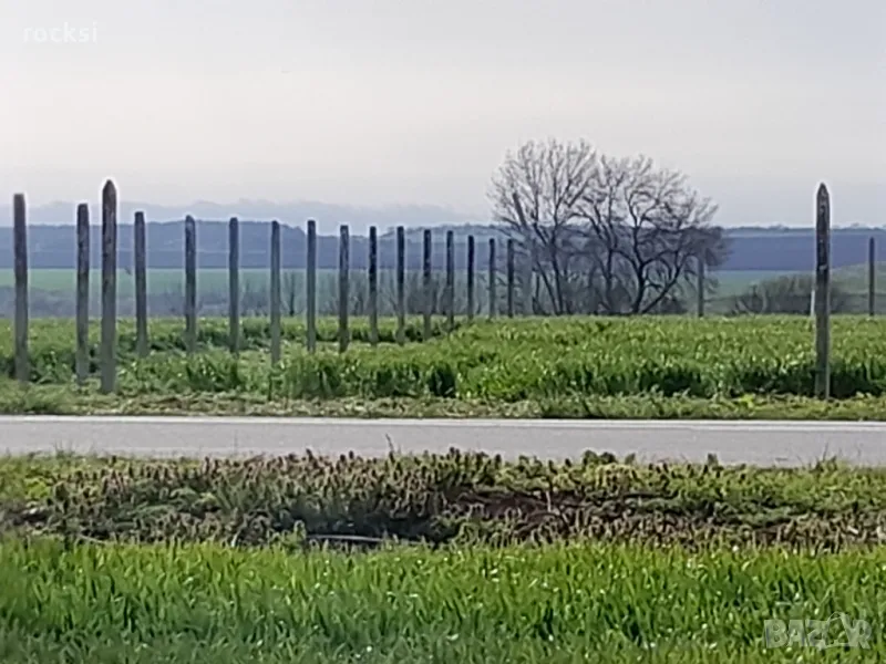 Продавам парцел преди с. Яребична 4дек с разрешително за строеж на хале 165 кв. метра, снимка 1