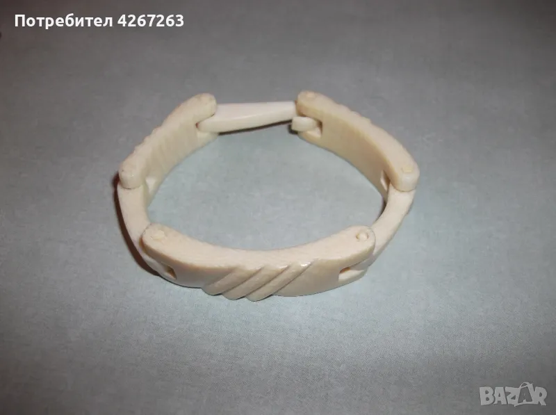Старинна дамска гривна от слонова кост, от преди забраната., снимка 1