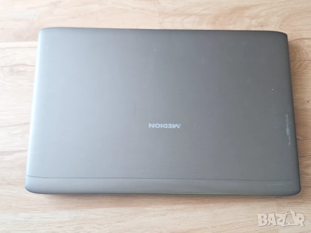 MEDION AKOYA P7639 Intel Core i3 i3-5005U , снимка 8 - Лаптопи за дома - 51019689