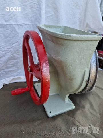 Зеленчукорезачка , снимка 3 - Обзавеждане на кухня - 44518654