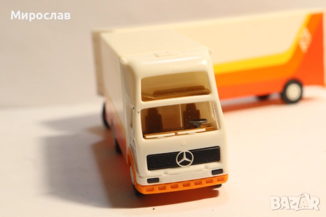 HERPA 1:87 H0 MERCEDES BENZ TIR КАМИОН МОДЕЛ, снимка 3 - Колекции - 53608827