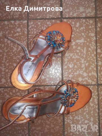 Обувки Bruno Menegatti, снимка 2 - Дамски обувки на ток - 33393975