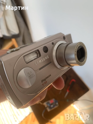 Фотоапарат Samsung Digimax V50, снимка 4 - Фотоапарати - 52497273