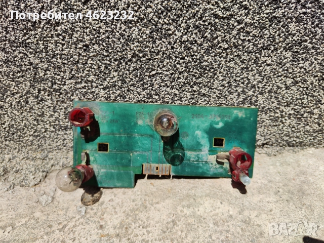 Десен стоп и километраж ВАЗ 2104, снимка 8 - Части - 52566276