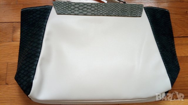 Чанта в кремаво и сиво, снимка 4 - Чанти - 26884688
