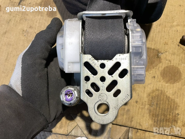 Колан Предна Седалка 0589-p1-000398 Toyota GT86 2018 Subaru BRZ, снимка 4 - Части - 53076916