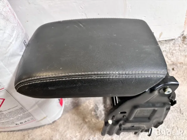 Подлакътник за Ауди а5