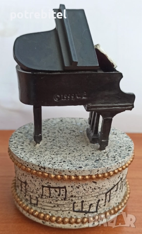 Музикална кутия с пиано / Emperor - за 15 €вро, снимка 3 - Декорация за дома - 52931269