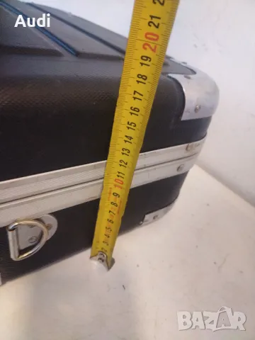 TECHNOCRAFT куфар за инструменти. Множество отделения! Бонус налични инструменти : Керпеден, ножица , снимка 3 - Куфари с инструменти - 48922430