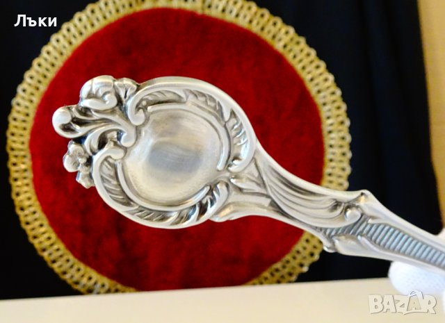 Калаена лъжица с картина Пред портата има липа,калаена сватба. , снимка 5 - Антикварни и старинни предмети - 44117039