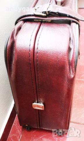  Голям куфар с колелца и дръжка , снимка 4 - Куфари - 27634135