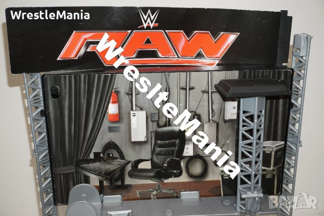 Рядка Кеч Сцена WWE ELECTRONIC ULTIMATE ENTRANCE STAGE PLAYSET MATTEL RAW AND SMACKDOWN, снимка 12 - Колекции - 51854839