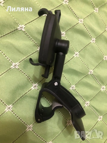 Стойка за телефон в кола, снимка 2 - Аксесоари и консумативи - 53284808