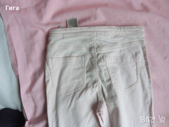 Бледорозови дънки клин НМ, снимка 3 - Детски панталони и дънки - 33103806
