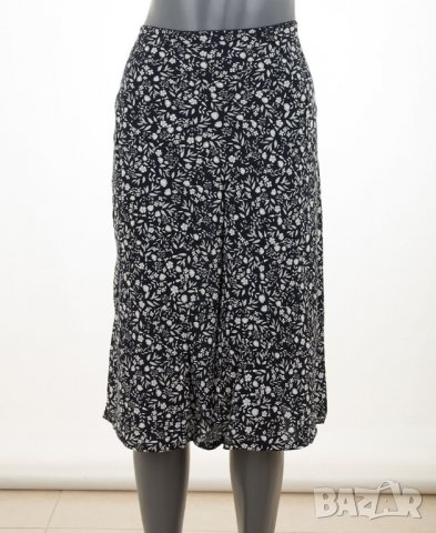 Черна пола с флорален принт марка Tatuum  S, снимка 3 - Поли - 31589512