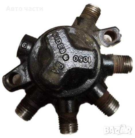 Горивна рейка Renault Clio II 1.5 DCI 80 конски сили, 8200057345 , снимка 2 - Части - 52019974