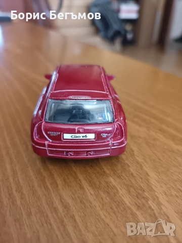 Количка Рено/Maisto Renault Clio V6, снимка 3 - Колекции - 52567512