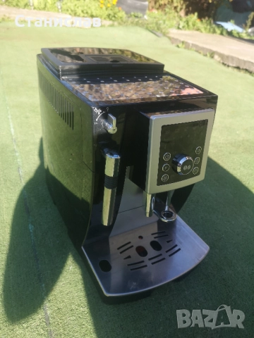 Кафемашина Delonghi ECAM 23.210B, снимка 2 - Кафемашини - 52774110