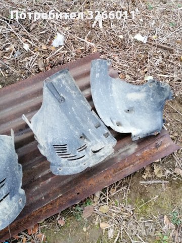 Подкалници от mercedes w211 , снимка 2 - Части - 35218602