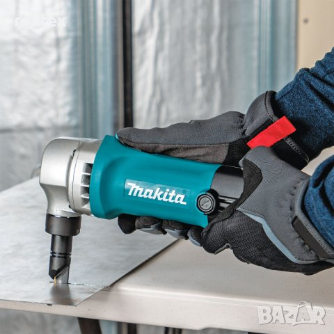 Електрическа ножица за ламарина ПОД НАЕМ от Рентекс, снимка 2 - Други инструменти - 40030012