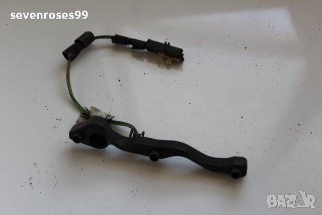 Букса подгревни свещи лява Ягуар хф 2010 Jaguar Xf 4r8q-12a378-ap