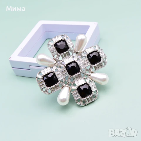 Брошки различни модели, снимка 12 - Други - 48436104