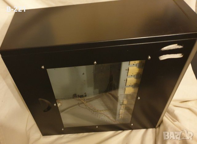 Геймърска Кутия за Настолен Компютър Cooler Master, снимка 2 - Захранвания и кутии - 32970763