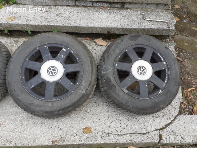 Продавам гуми с лети джанти за Фолксваген, Шкода, Сеат, снимка 2 - Гуми и джанти - 26956790