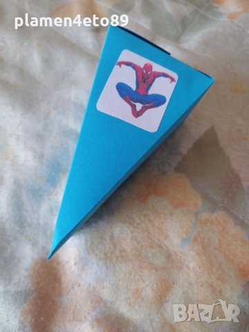 Картонена Торта спайдър мен , снимка 2 - Фигурки - 35477524