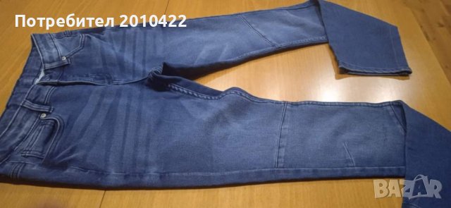 Детски дънки, размер 158. Нови, но без етикет.