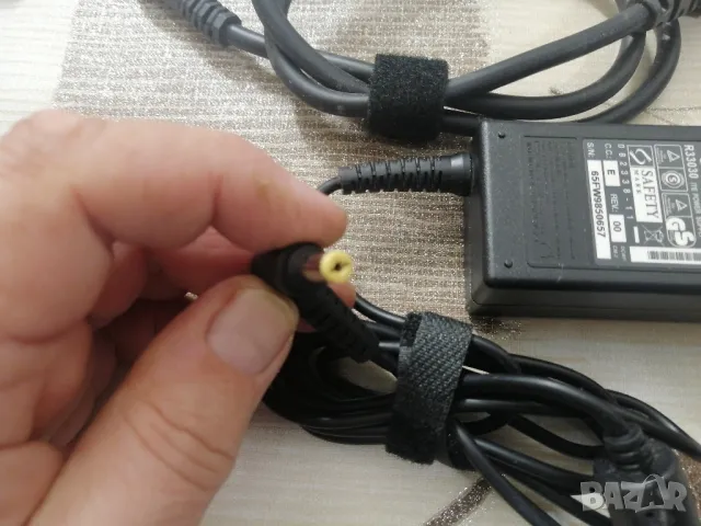 Оригинално зарядно за лаптоп ACER, снимка 2 - Части за лаптопи - 49610786