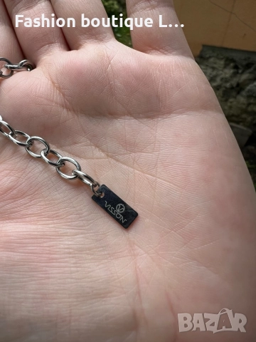 Синджир от неръждаема стомана на марката Visson със зелен кръг с блестящи камъчета като висулка 💚, снимка 5 - Колиета, медальони, синджири - 52378143