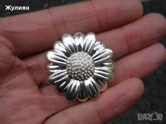 СТАРА ПОСРЕБРЕНА БРОШКА ЦВЕТЕ, снимка 5 - Антикварни и старинни предмети - 39374040
