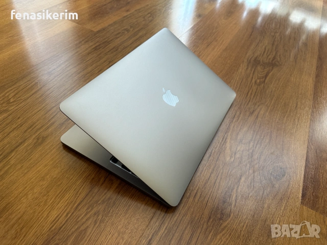 13.3' Apple MacBook Pro M1 2020 Space Grey 16GB RAM/256 GB SSD - Батерия 14ч., снимка 11 - Лаптопи за работа - 53369170