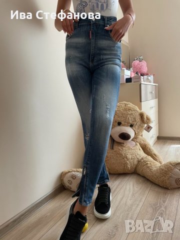 Еластични с висока талия страхотни изчистени дънки Dsquared2 , снимка 14 - Дънки - 33022790