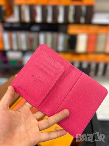 портмонета за паспорт louis vuitton , снимка 3 - Портфейли, портмонета - 51293582