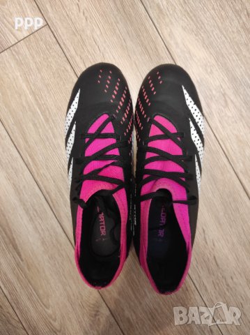 Футболни обувки Adidas Predator , снимка 2 - Футбол - 43612790