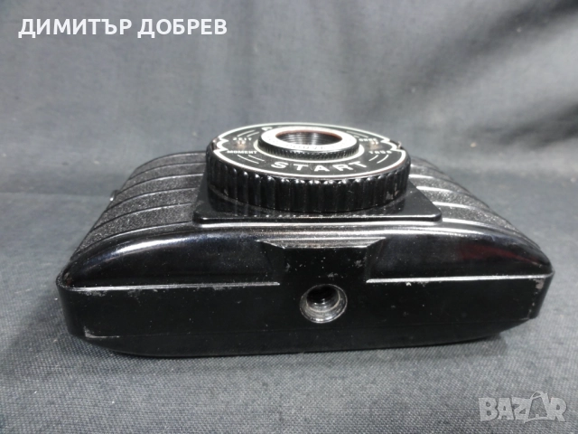 СТАР РЕТРО СОЦ ГДР БАКЕЛИТОВ ФОТОАПАРАТ POUVA START, снимка 7 - Антикварни и старинни предмети - 52673811