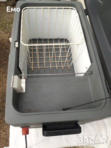 Преносим компресорен хладилник  12-24 волта., снимка 6 - Хладилници - 52458910