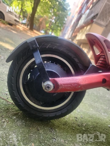 Електричеста тротинетка Kaabo Mantis 10 , снимка 5 - Други спортове - 51425257