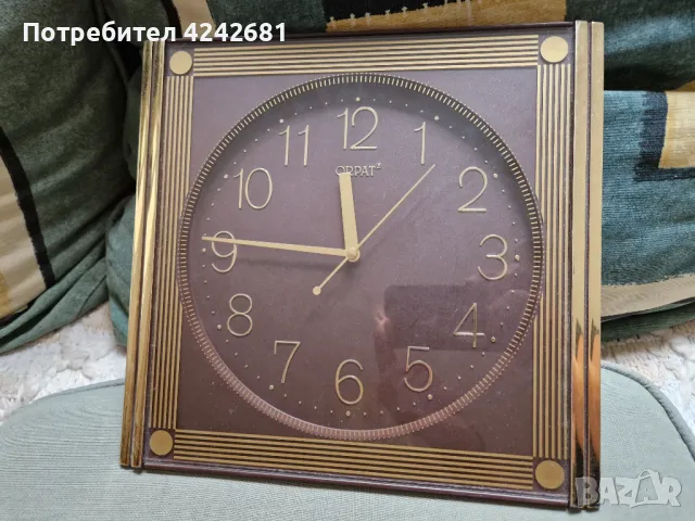Стенен часовник на батерии