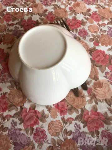 комплект от две големи плата и салатиера + прибори  , снимка 8 - Чинии - 39683679