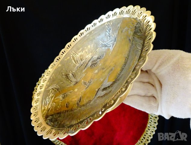 Бронзова фруктиера,клетъчен емайл,лебеди. , снимка 3 - Антикварни и старинни предмети - 43848925