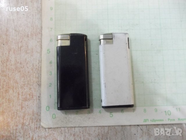 Лот от 2 броя газови (JSP и Marllbo) запалки пиезокристални, снимка 3 - Други ценни предмети - 28107377