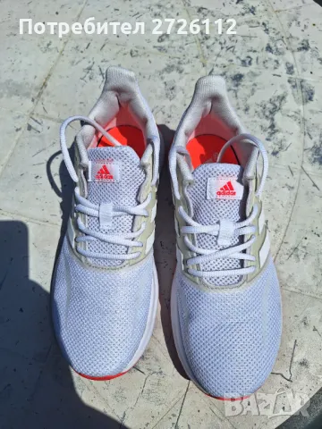 Маратонки дамски адидас 