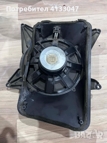 Субуфер Audi A8 D3, снимка 2 - Части - 52724514