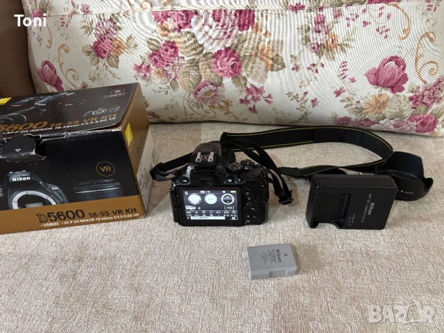 Фотоапарат Nikon d5600, снимка 5 - Фотоапарати - 52531617