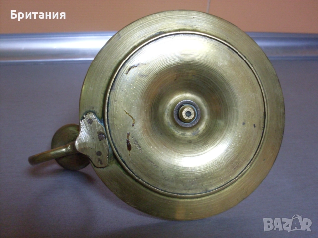 Бронзов свещник., снимка 4 - Антикварни и старинни предмети - 52921547