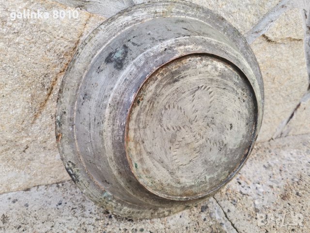 Стара бакърена чиния, снимка 3 - Антикварни и старинни предмети - 43210907
