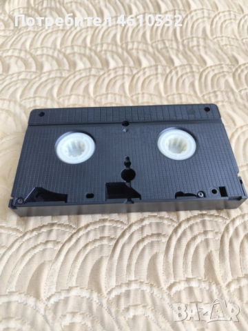 Видеокасета VHS , снимка 2 - Други жанрове - 52001039